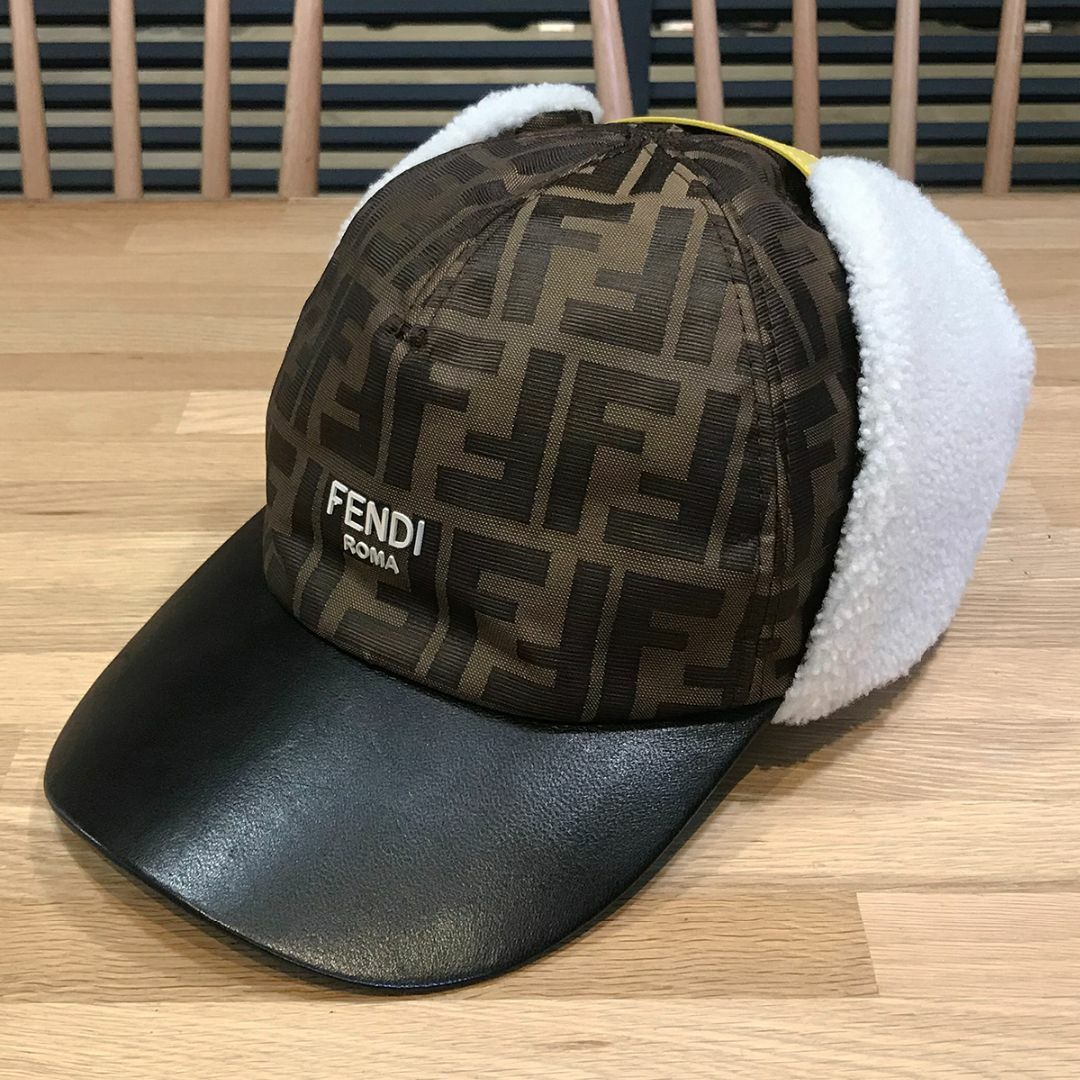 FENDI - 美品 フェンディ FF柄 ズッカ柄フライトキャップ パイロット ...