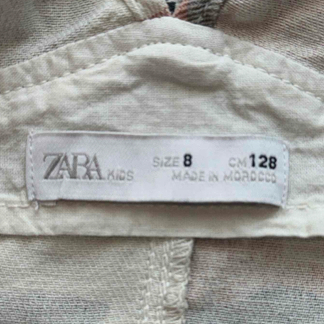 ZARA KIDS(ザラキッズ)の※かなに様専用※ZARAキッズ　迷彩ジャンパースカート キッズ/ベビー/マタニティのキッズ服女の子用(90cm~)(ワンピース)の商品写真