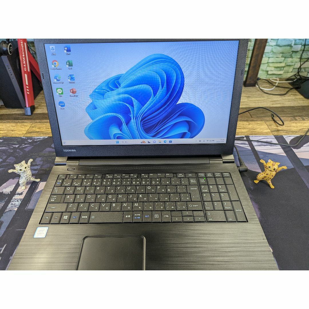 東芝 - 【破格！】東芝 Dynabook B65 Corei5八世代/8GB/256GBの+