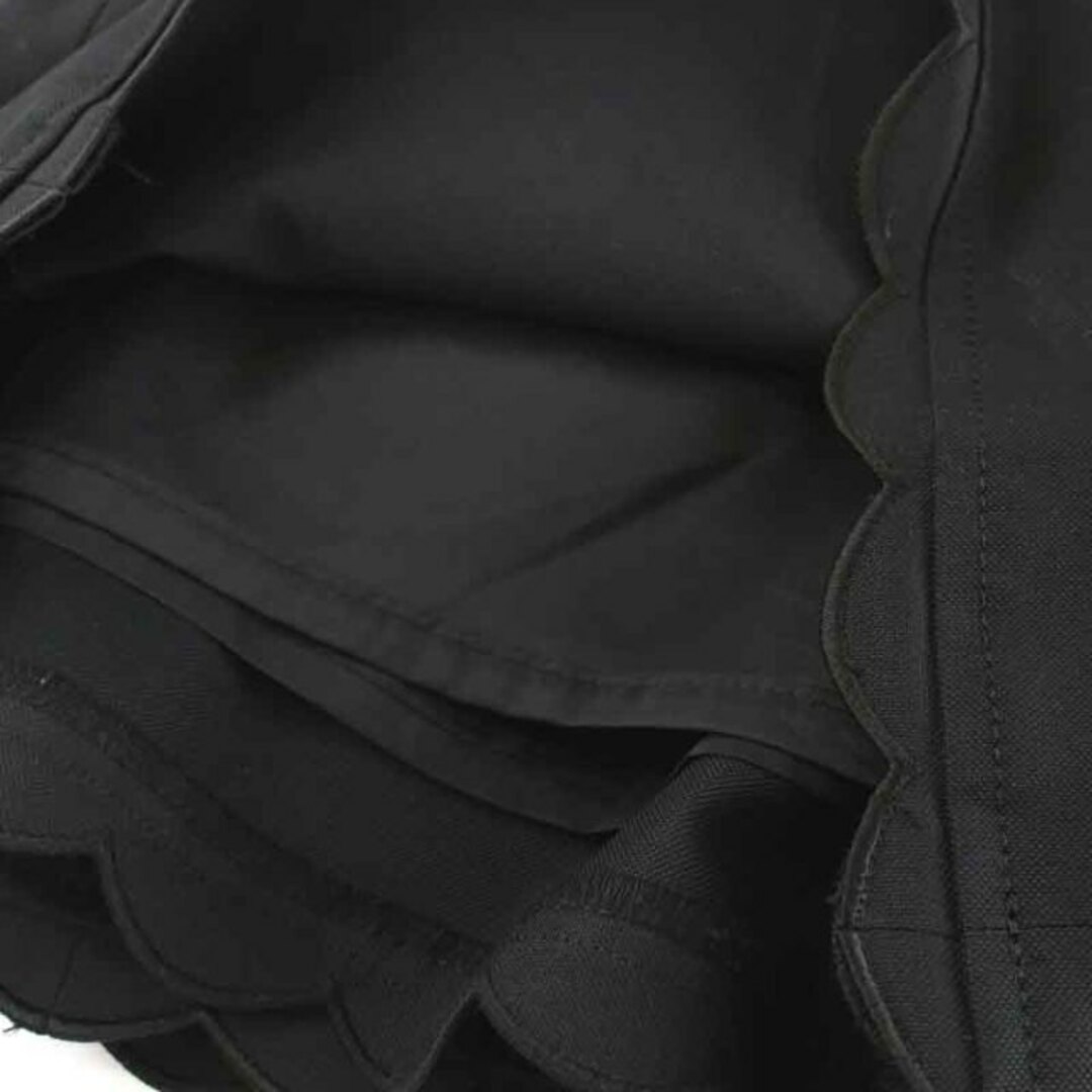 M'S GRACY(エムズグレイシー)のエムズグレイシー ショートパンツ ハーフパンツ スカラップ 38 M 黒 レディースのパンツ(ショートパンツ)の商品写真