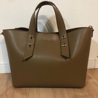 チャールズアンドキース(Charles and Keith)のチャールズキース　ハンドバッグ　ショルダー(ハンドバッグ)