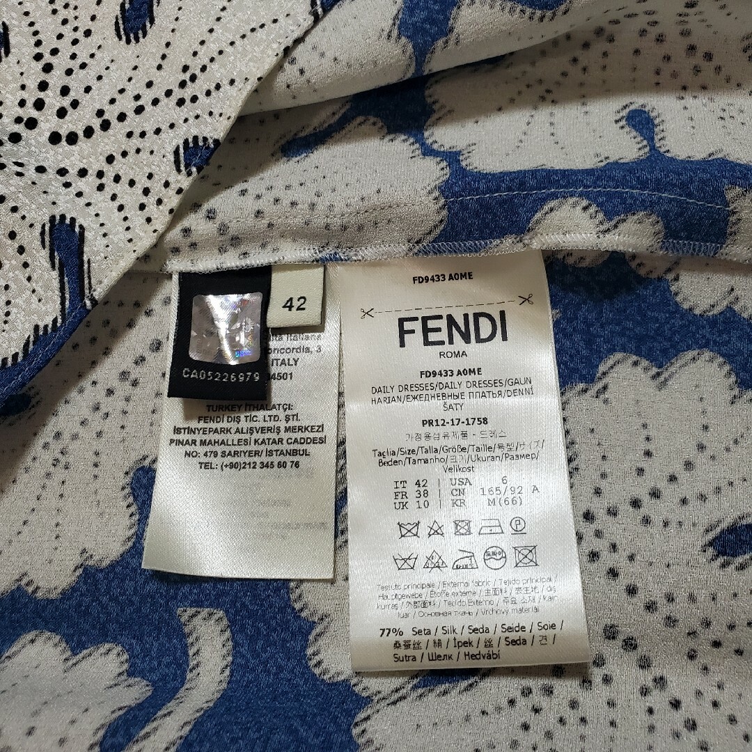 FENDI - FENDI シルク ワンピースの通販 by てまらちどおり's shop ...