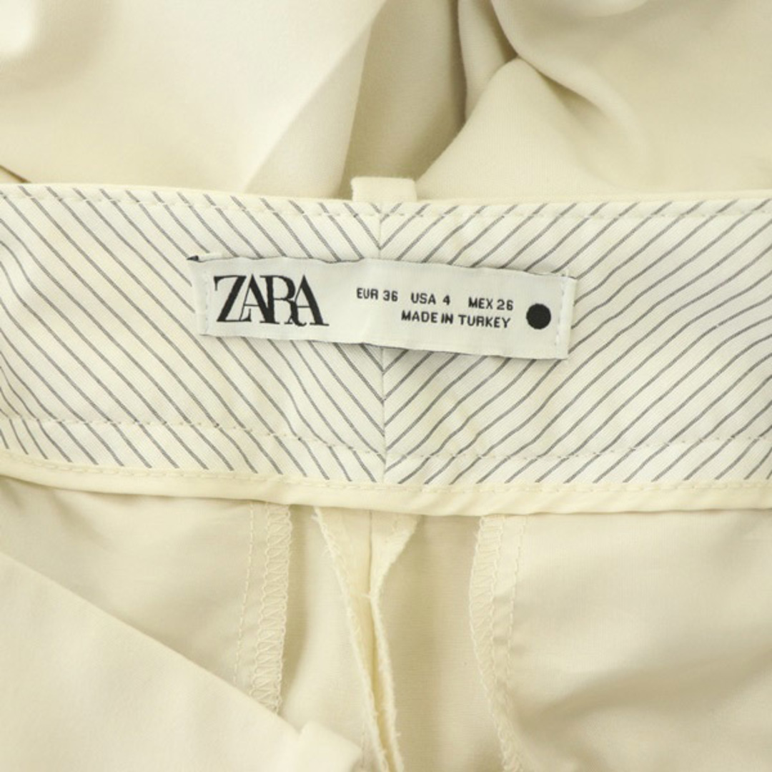 ZARA(ザラ)のザラ ZARA テーパードパンツ スラックス ストレッチ 26 オフホワイト レディースのパンツ(その他)の商品写真