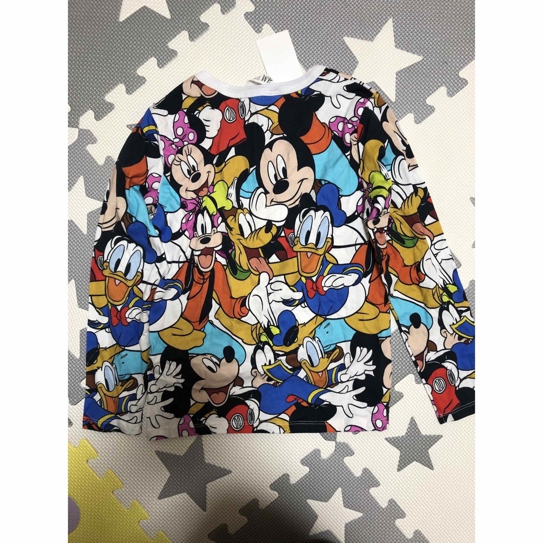 H&M(エイチアンドエム)の☆新品未使用☆H＆M 子供 キッズ Disney長袖 ロンT 120／130 キッズ/ベビー/マタニティのキッズ服男の子用(90cm~)(Tシャツ/カットソー)の商品写真