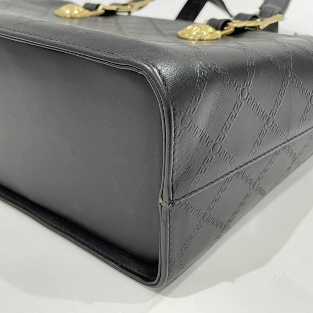 Gianni Versace(ジャンニヴェルサーチ)のGianni Versace サンバースト グレカ フリンジ タッセル ヴィンテージ ハンドバッグ レザー レディースのバッグ(ハンドバッグ)の商品写真