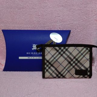 バーバリーブルーレーベル(BURBERRY BLUE LABEL)の【新品未使用】BURBERRY 化粧ポーチ(ポーチ)