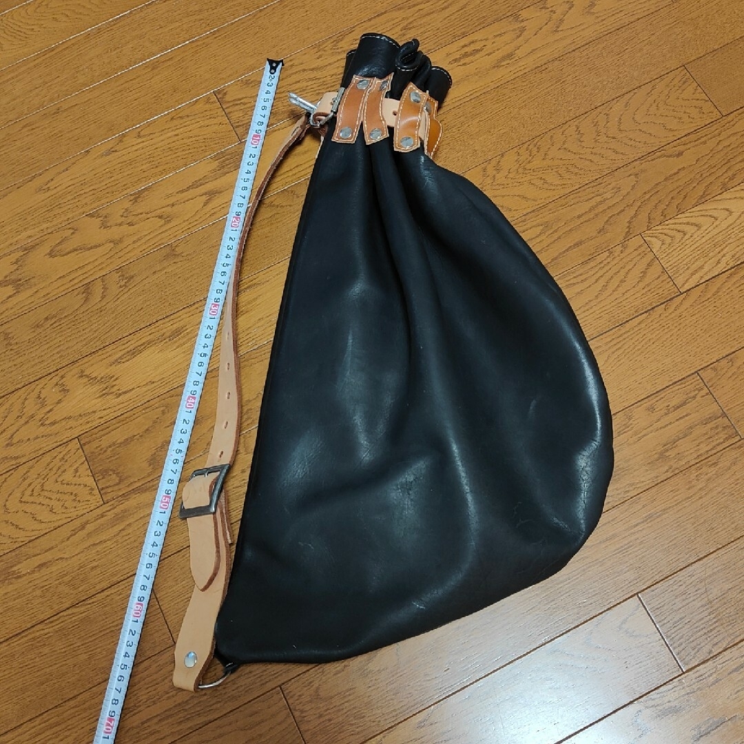 早い物勝ち!本革ワンショルダーバッグ