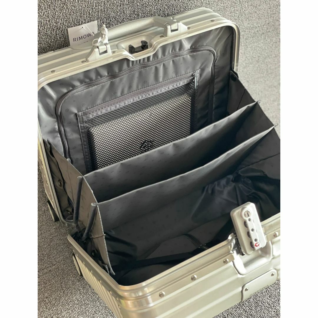 RIMOWA Original Compact シルバー(ジェラルミンケース)の通販 by