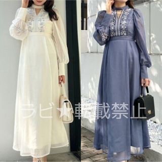 楊柳シフォンカラーエンブロイダリードレスの通販 by ラビ☆Select|ラクマ