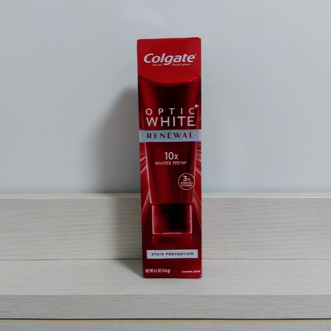 コルゲート オプティックホワイト Colgate  Optic White コスメ/美容のオーラルケア(歯磨き粉)の商品写真