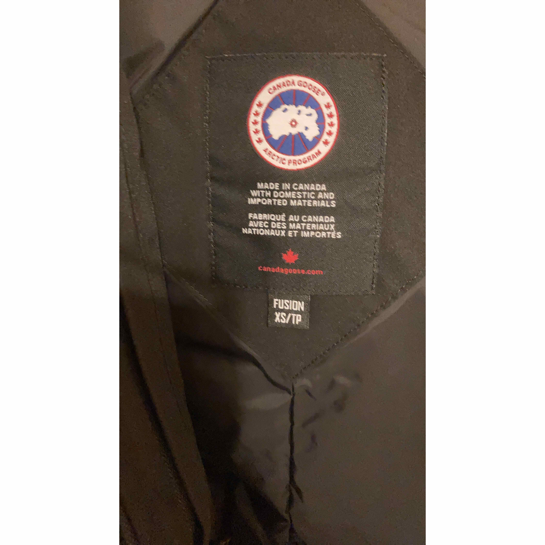 CANADA GOOSE(カナダグース)のカナダグース レディースのジャケット/アウター(ダウンジャケット)の商品写真