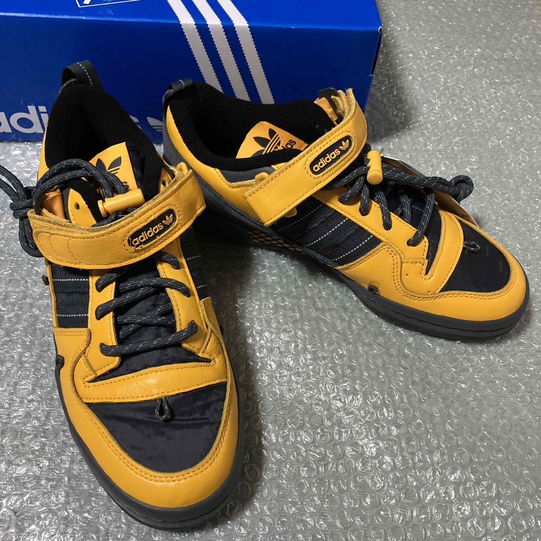 スニーカーadidas フォーラム84 CAMP ロー