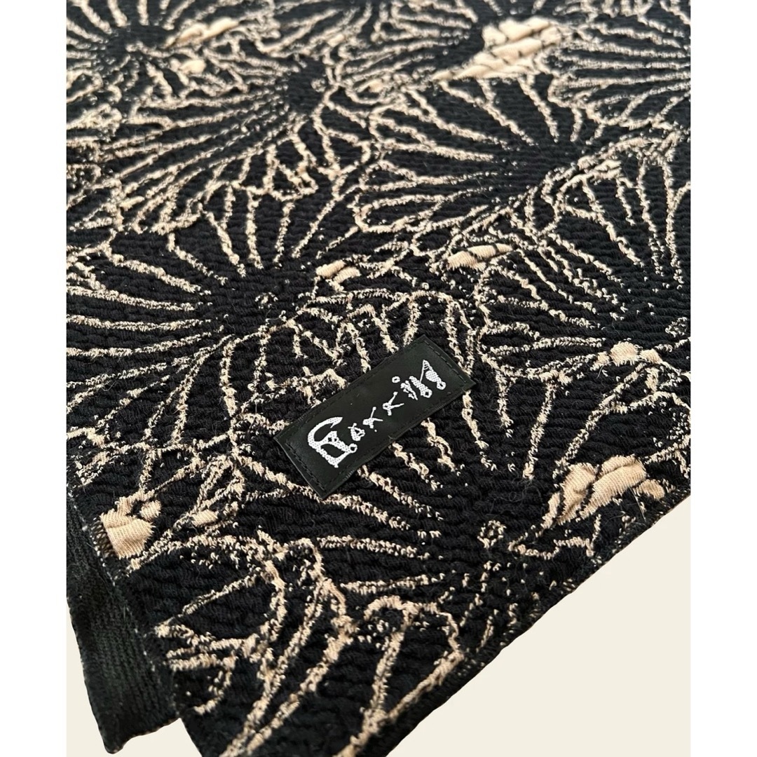 GAKKIN JACQUARD LOTUS LEAVES STOLE-