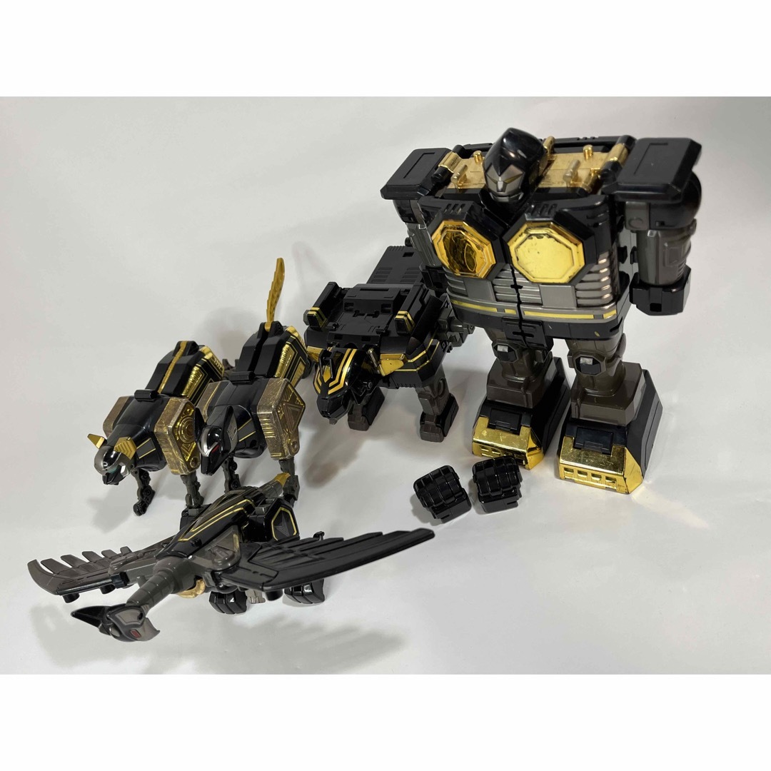 BANDAI - 星獣戦隊ギンガマン 星獣合体DXギンガイオー ブラック