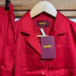 ケンゾー(KENZO)のKENZO    パジャマ　Mサイズ　新品未使用(パジャマ)