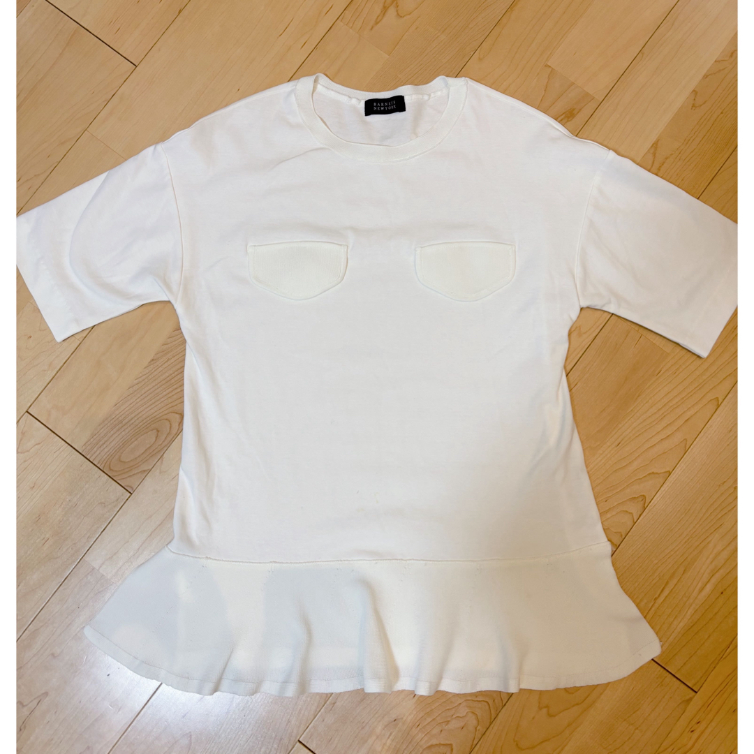 BARNEYS NEW YORK(バーニーズニューヨーク)のバーニーズしっかりとした素材のTシャツ レディースのトップス(Tシャツ(半袖/袖なし))の商品写真