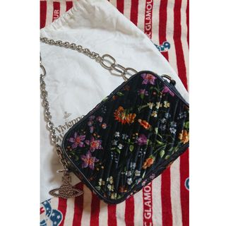 ヴィヴィアン(Vivienne Westwood) バッグの通販 8,000点以上