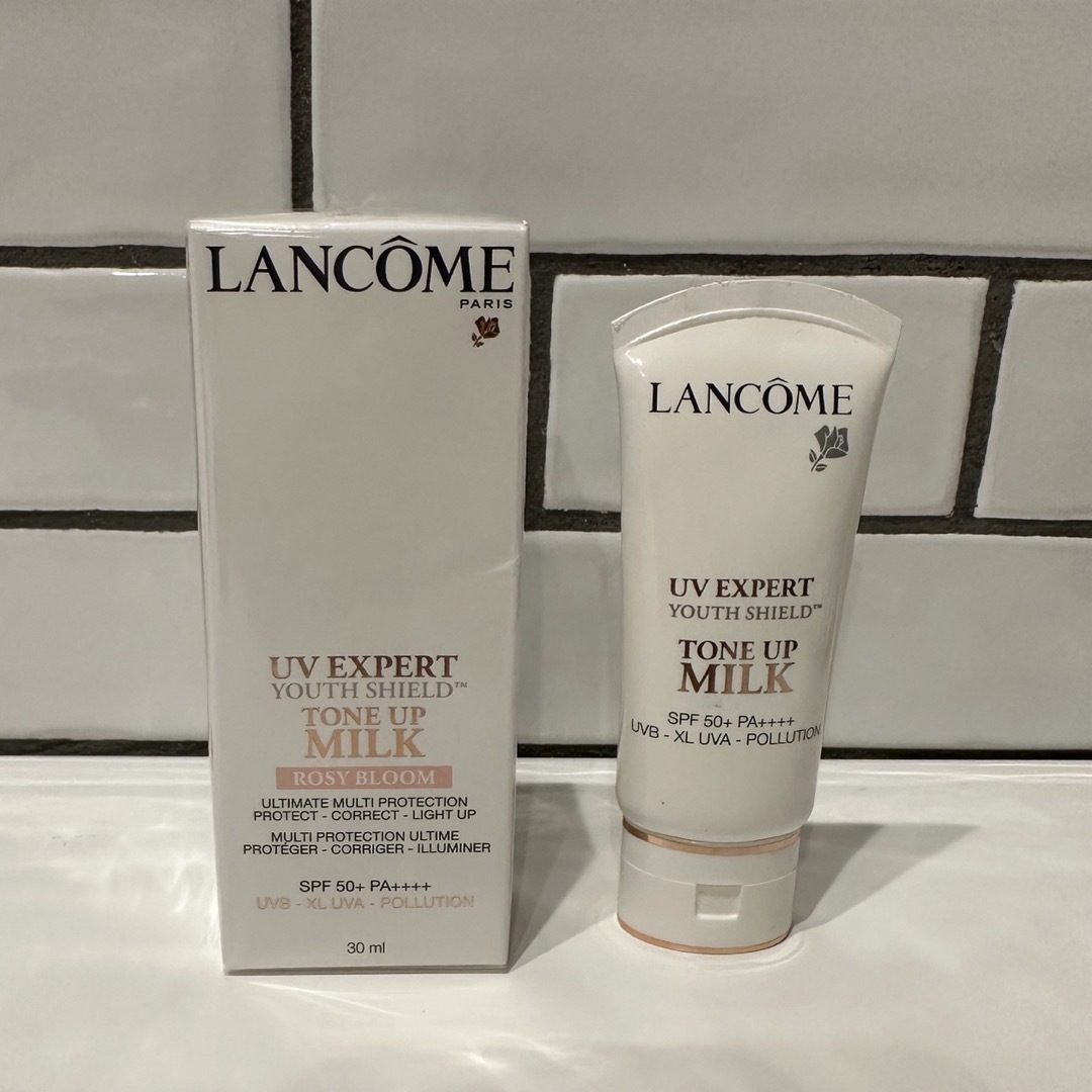 LANCOME(ランコム)のランコム　UVエクスペールトーンアップローズ　30ml コスメ/美容のベースメイク/化粧品(化粧下地)の商品写真