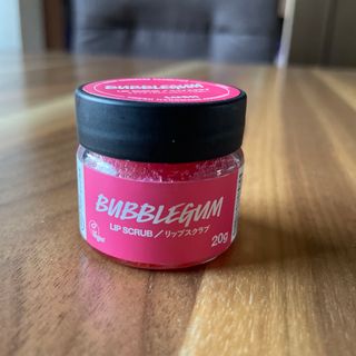 ラッシュ(LUSH)のリップスクラブ　バブルガムフレーバー(リップケア/リップクリーム)