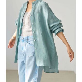 イエナ(IENA)の【専用】IENA ラミーリヨセルバックギャザーシャツ　グリーンB  サイズ36(シャツ/ブラウス(長袖/七分))