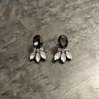 ビジューピアス(ピアス)