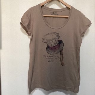 ユニクロ(UNIQLO)の値下げ　¥888→¥788  アリス Tシャツ パフスリーブ(Tシャツ(半袖/袖なし))