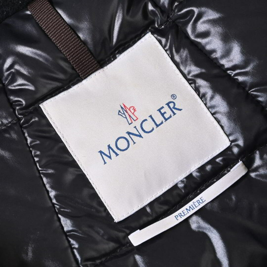 MONCLER(モンクレール)のMONCLER ダウンジャケット レディースのジャケット/アウター(ダウンジャケット)の商品写真