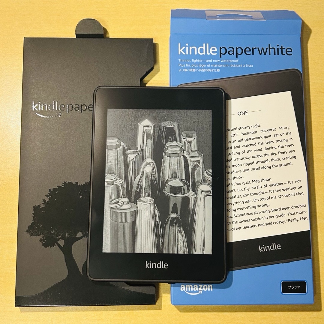 Amazon(アマゾン)のKindle PaperWhite(WiFiモデル) スマホ/家電/カメラのPC/タブレット(電子ブックリーダー)の商品写真