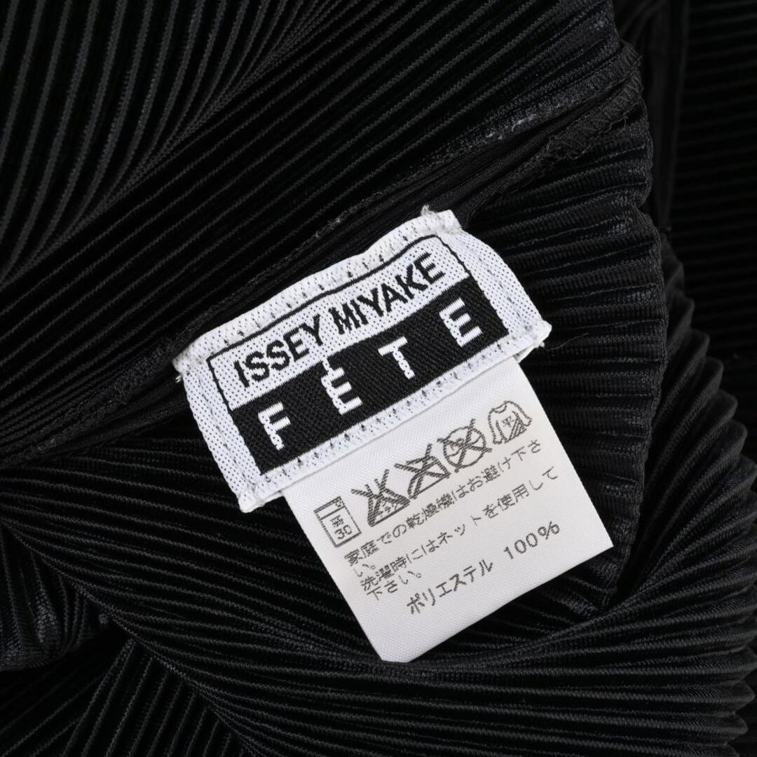 PLEATS PLEASE ISSEY MIYAKE(プリーツプリーズイッセイミヤケ)のPLEATS PLEASE プリーツ加工 ブラウス レディースのトップス(シャツ/ブラウス(半袖/袖なし))の商品写真