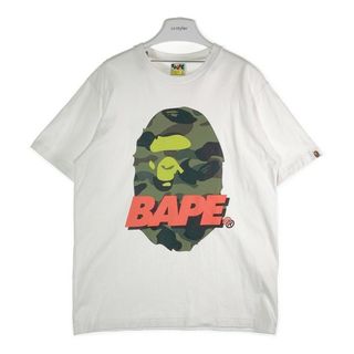 アベイシングエイプ(A BATHING APE)の★A BATHING APE アベイシングエイプ Tシャツ 001TEF201096X ホワイト BAPE 赤文字 迷彩 sizeL(Tシャツ/カットソー(半袖/袖なし))