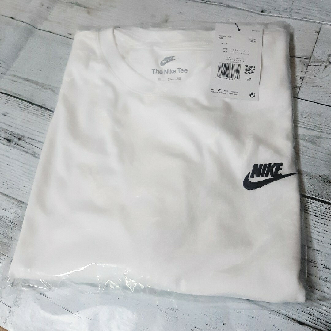 NIKE(ナイキ)のNIKE ナイキ ロンＴ Tシャツ 長袖  白 3L トップス メンズのトップス(Tシャツ/カットソー(七分/長袖))の商品写真