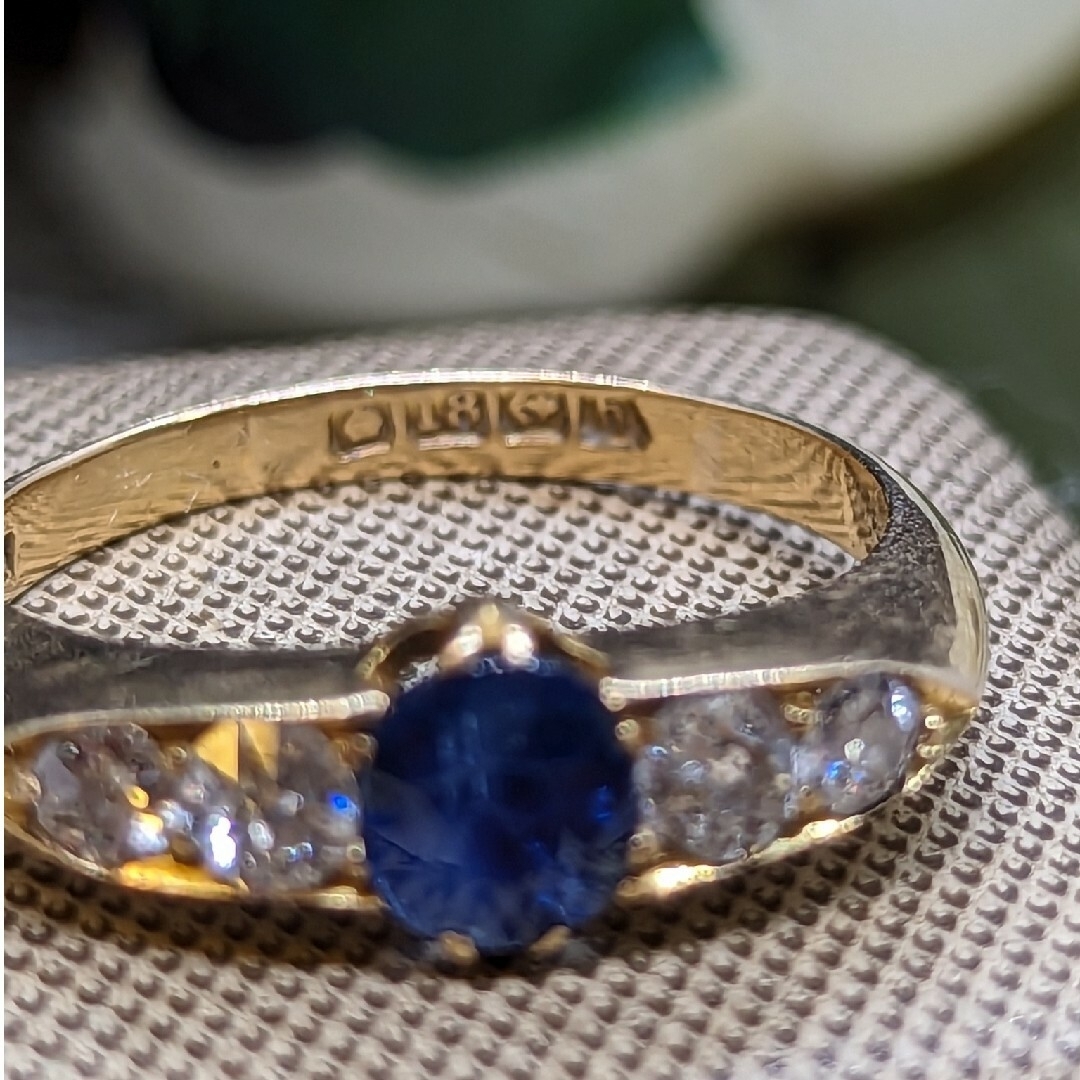ご専用イギリスアンティーク　サファイアとダイヤの一文字リング　１７号 レディースのアクセサリー(リング(指輪))の商品写真