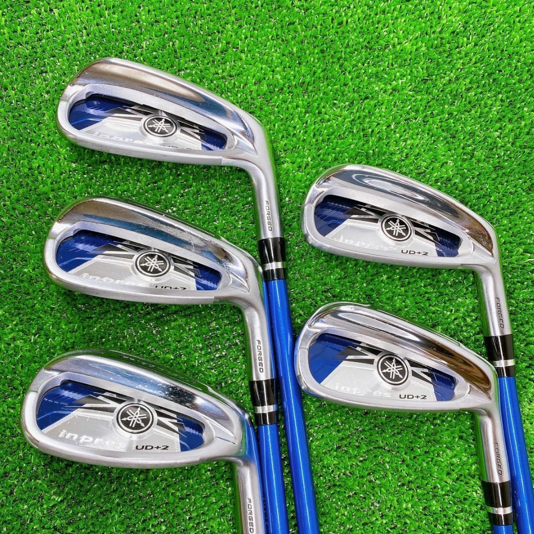 最高峰の飛び】ヤマハ インプレス UD+2 R アイアン 5本 初心者 優しい-