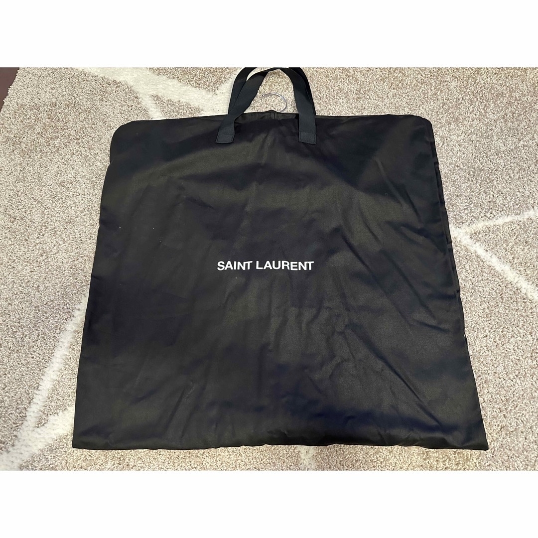 Saint Laurent(サンローラン)のSaint Laurent ジャケットカバー ハンガー付き インテリア/住まい/日用品の収納家具(押し入れ収納/ハンガー)の商品写真