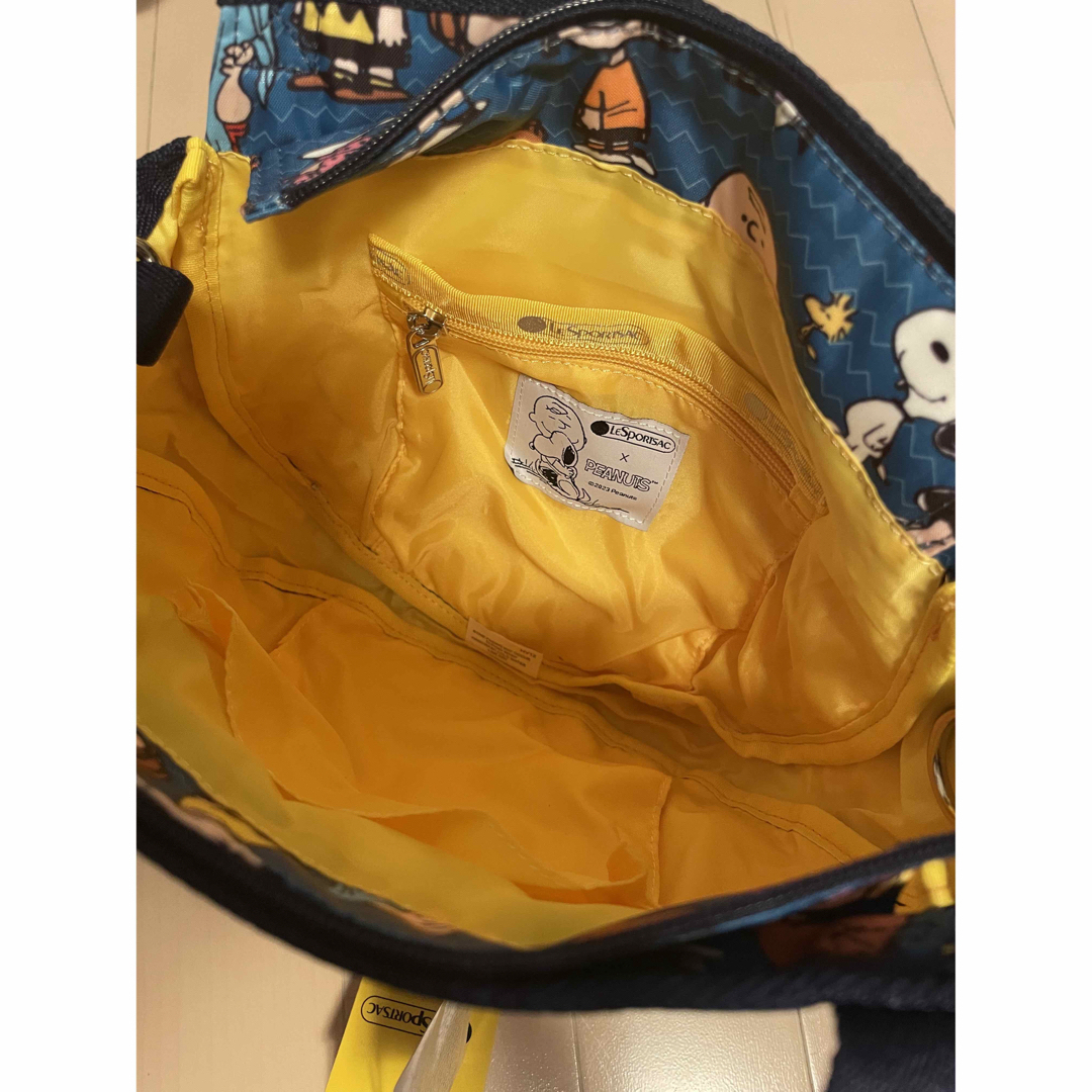 LeSportsac レスポートサック　コラボ　スヌーピー　ショルダーバッグ