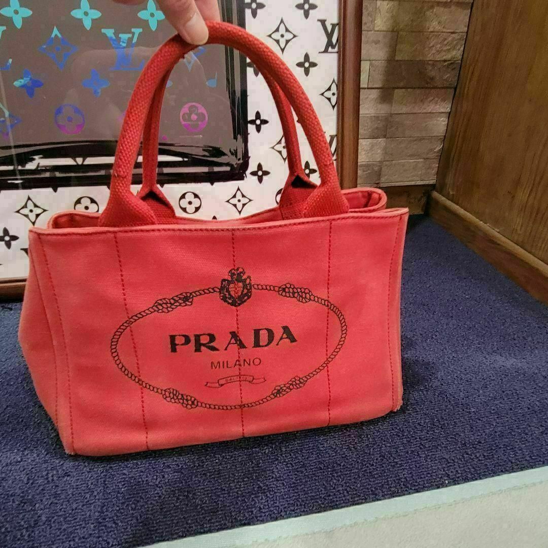 PRADA　定番　かわいい　ロゴ　トートバック　ハンド　bag　ワンピース