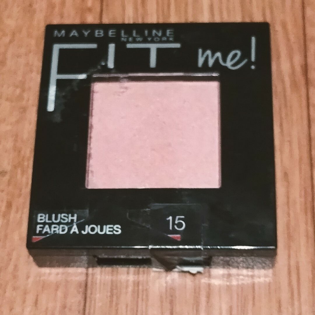 MAYBELLINE(メイベリン)のメイブリンfit me チーク くるみ ローズナチュラル コスメ/美容のベースメイク/化粧品(フェイスカラー)の商品写真