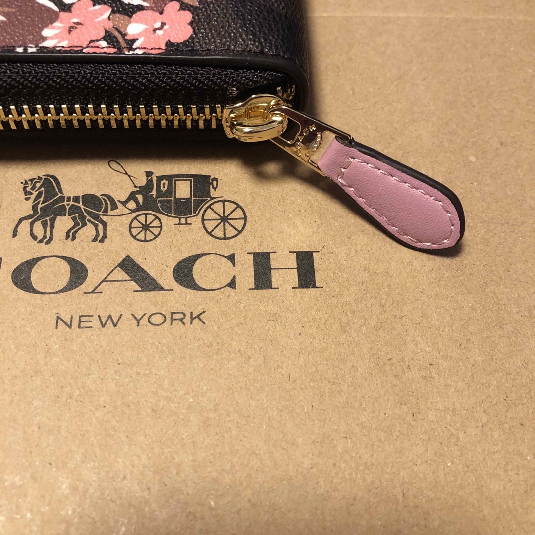 新品　未使用　coach コーチ　長財布　シグネチャー　オレンジ