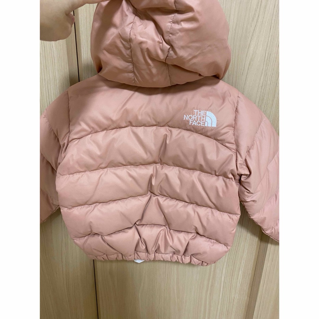 THE NORTH FACE(ザノースフェイス)のふぉれ様専用THE NORTH FACE ダウン　90 ピンク キッズ/ベビー/マタニティのキッズ服女の子用(90cm~)(ジャケット/上着)の商品写真