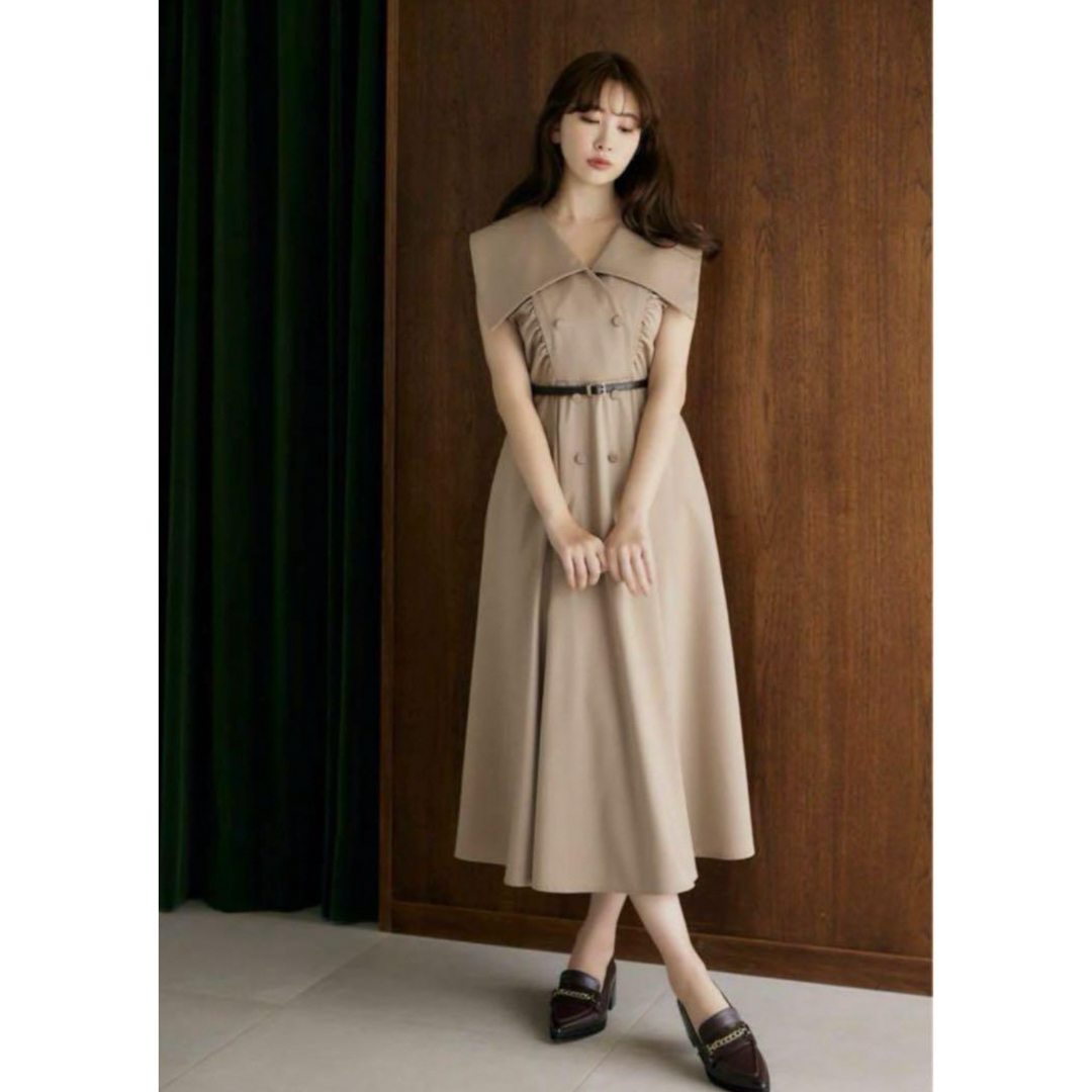 Vincennes Belted Big Collar Dress