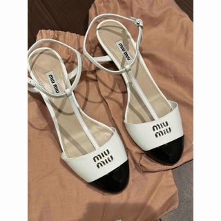 ミュウミュウ(miumiu)のmiumiu  パンプス　正規品(ハイヒール/パンプス)