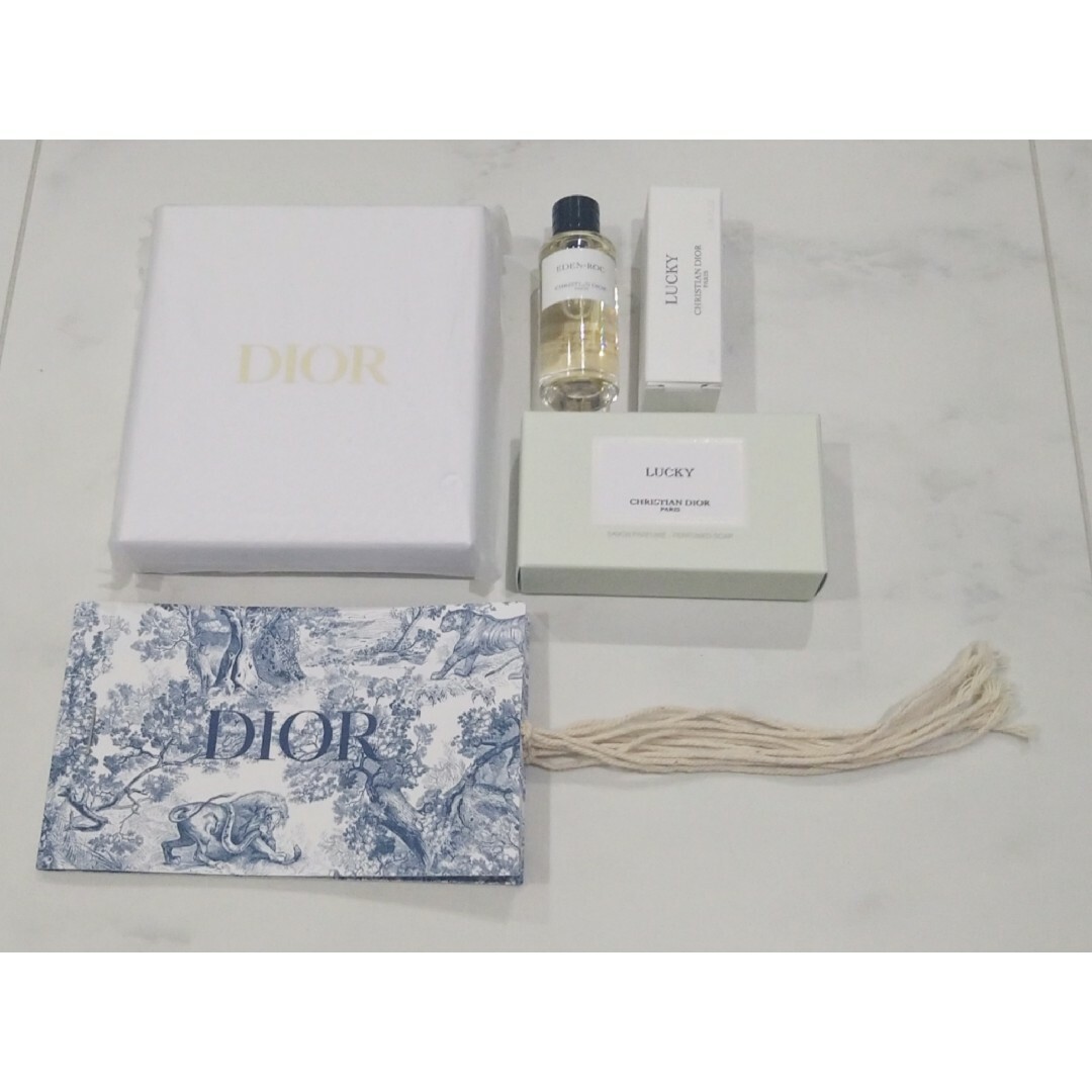 Christian Dior　香水　ソープ　ピンバッジ　ネームタグ　セット