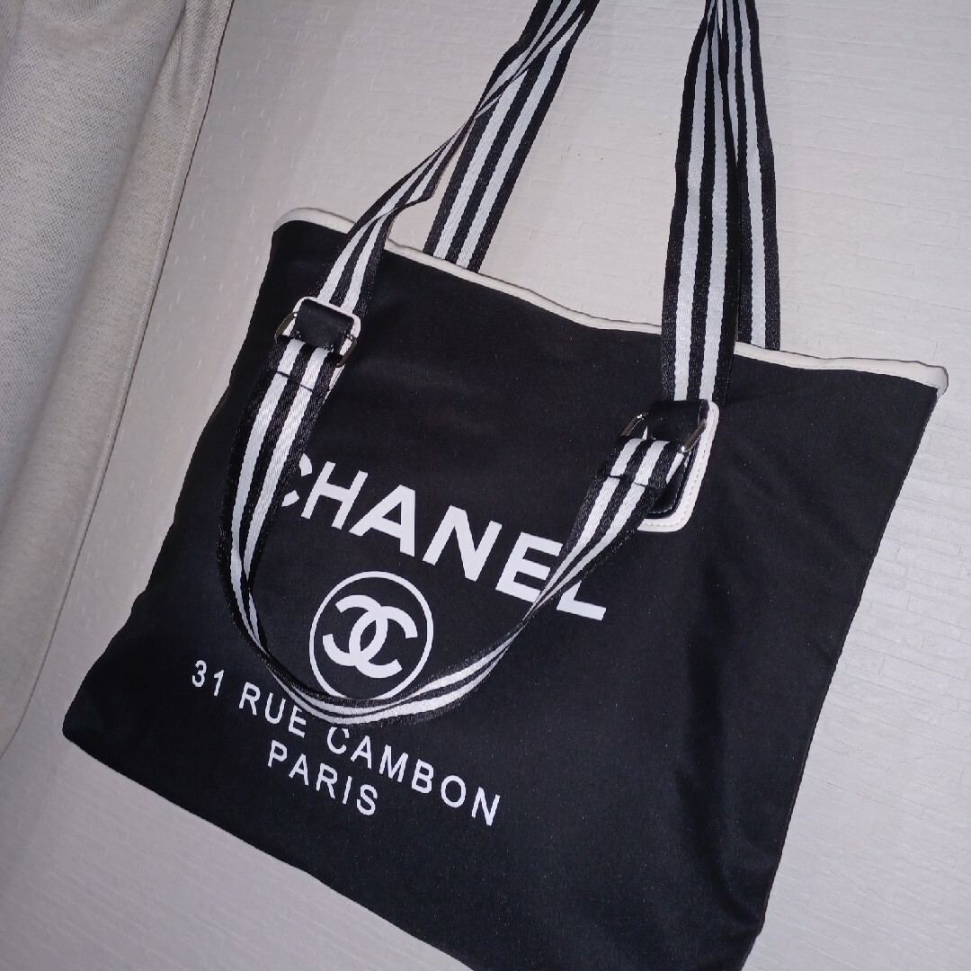 CHANEL - 新品未使用 シャネルトートバッグの通販 by ☆RURU's shop CHANEL - 新品未使用 シャネルトートバッグの通販 by ☆RURU's shop