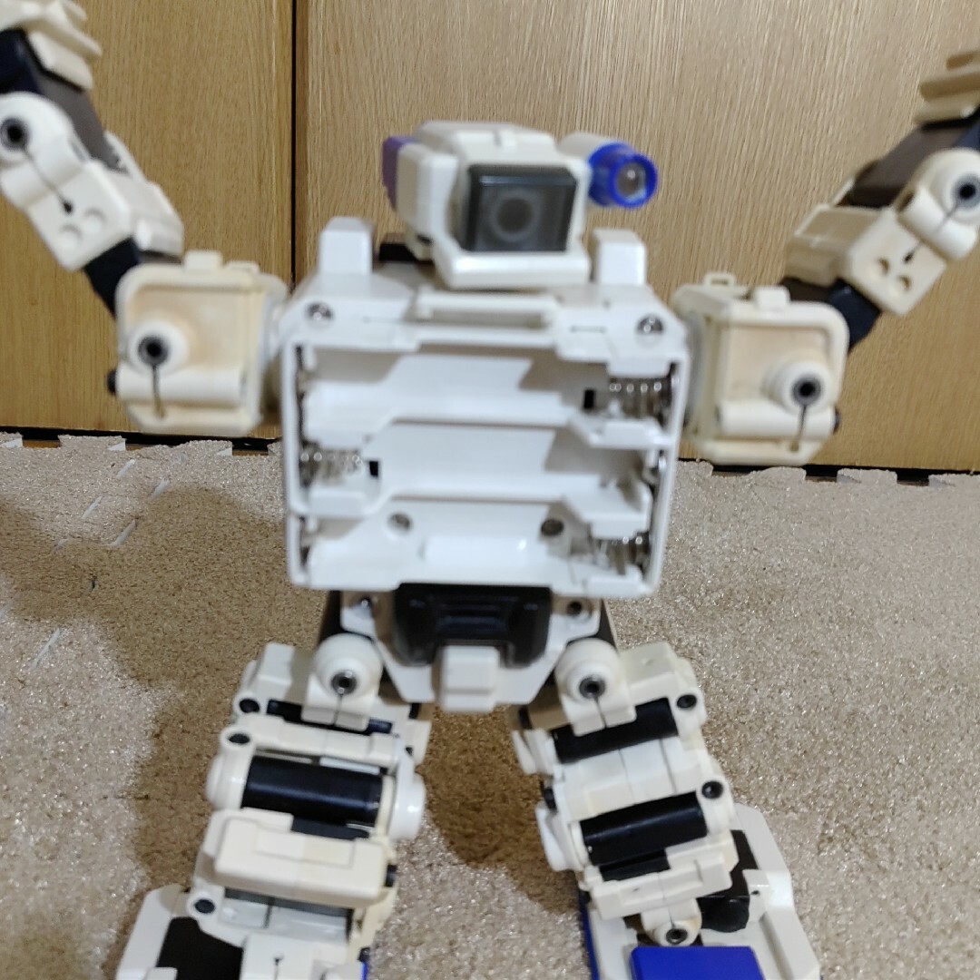 タカラトミー i-SOBOT Omnibot 17 二足歩行 レア