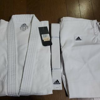 アディダス(adidas)の柔道衣 ３点 adidas  道着  140 1号 J250 新品 アディダス(相撲/武道)