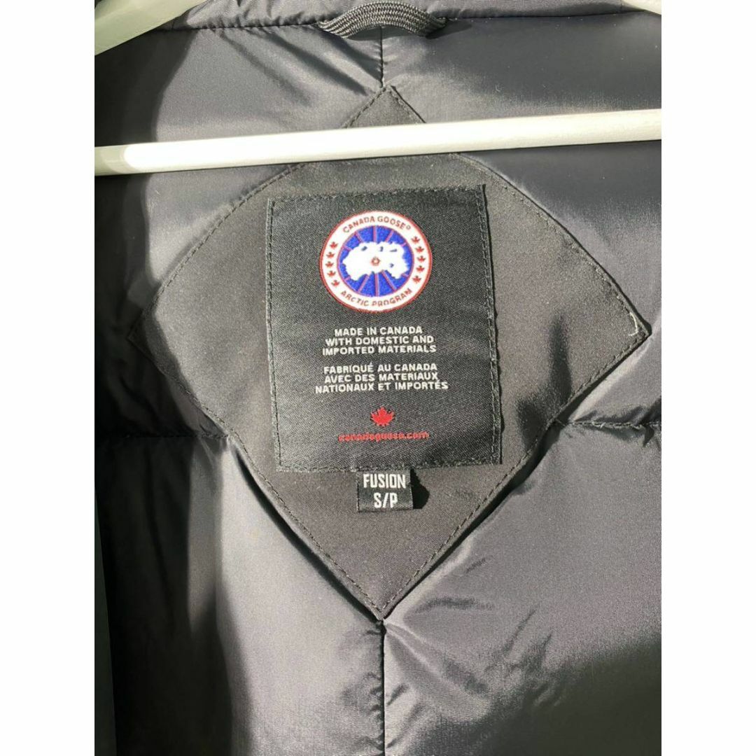 CANADA GOOSE(カナダグース)の正規 CANADA GOOSE  シャトゥ パーカ ダウン コート 214N▲ メンズのジャケット/アウター(ダウンジャケット)の商品写真