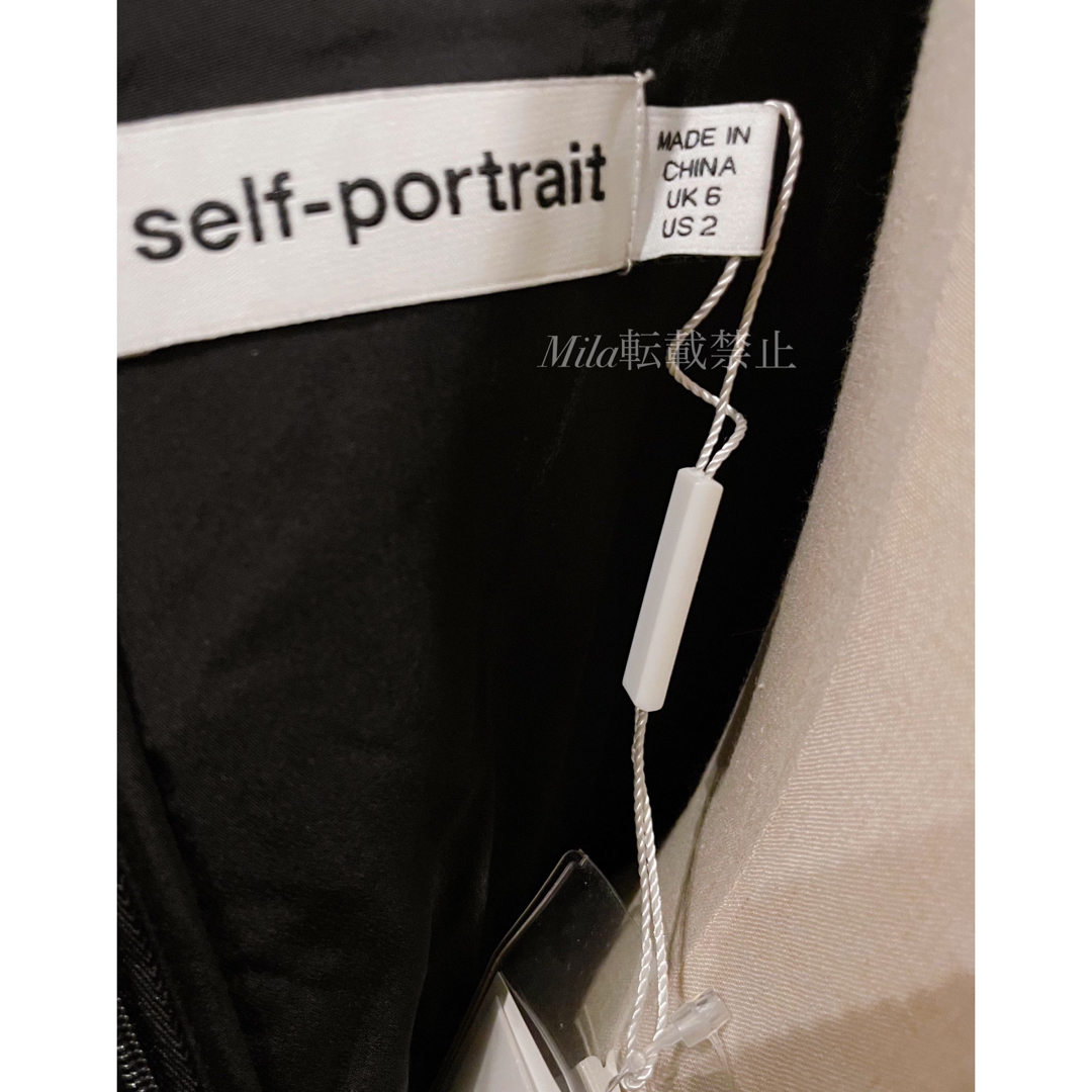 SELF PORTRAIT(セルフポートレイト)のS様専用【定価8万】新品　self portrait 美シルエット　ワンピース レディースのワンピース(ロングワンピース/マキシワンピース)の商品写真