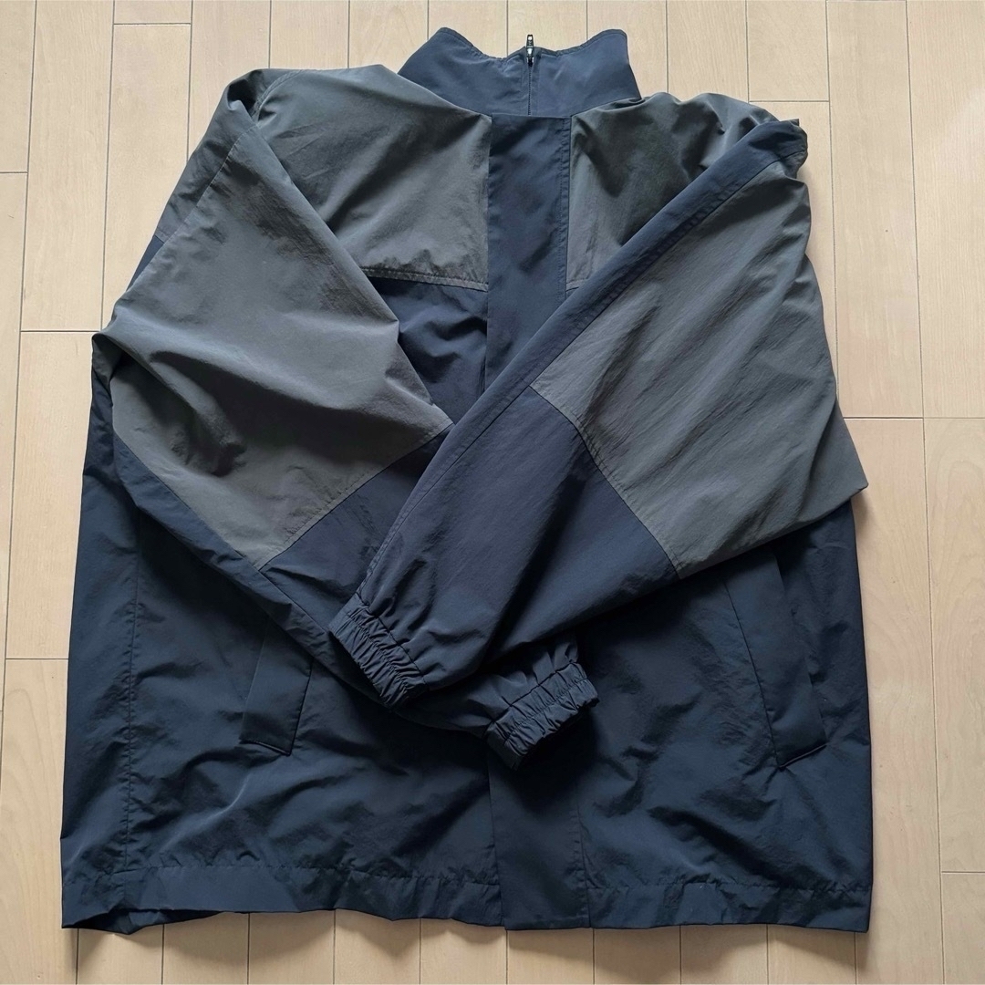 stein(シュタイン)のStein シュタイン oversized nylon rain jacket メンズのジャケット/アウター(ブルゾン)の商品写真