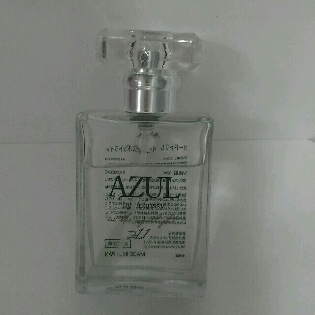 AZUL by moussy(アズールバイマウジー)のアズール香水 新品未使用 コスメ/美容の香水(香水(女性用))の商品写真