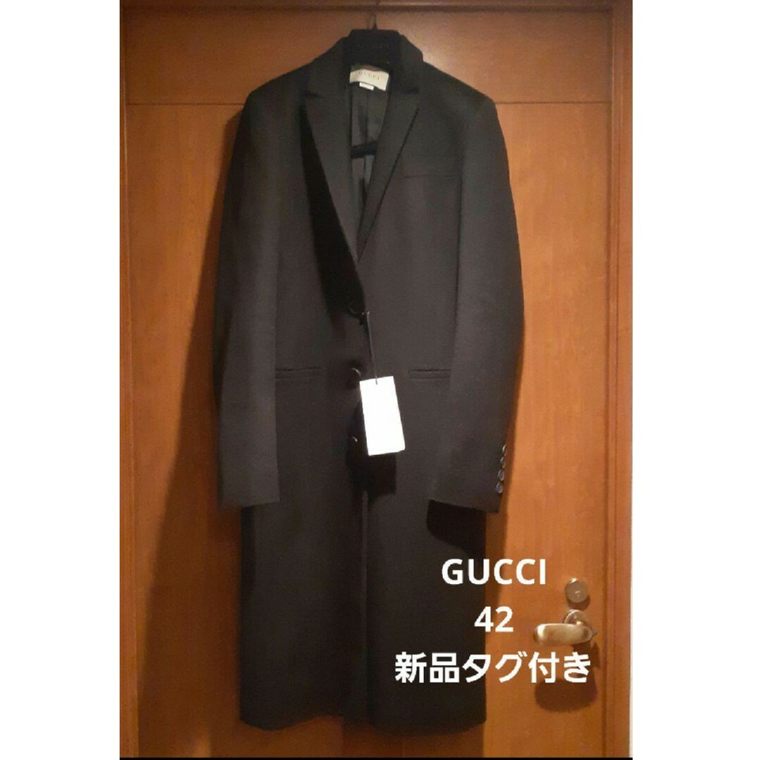 Gucci(グッチ)の新品　GUCCI チェスター　コート　ブラック　42　40の方にも　国内店舗購入 レディースのジャケット/アウター(チェスターコート)の商品写真